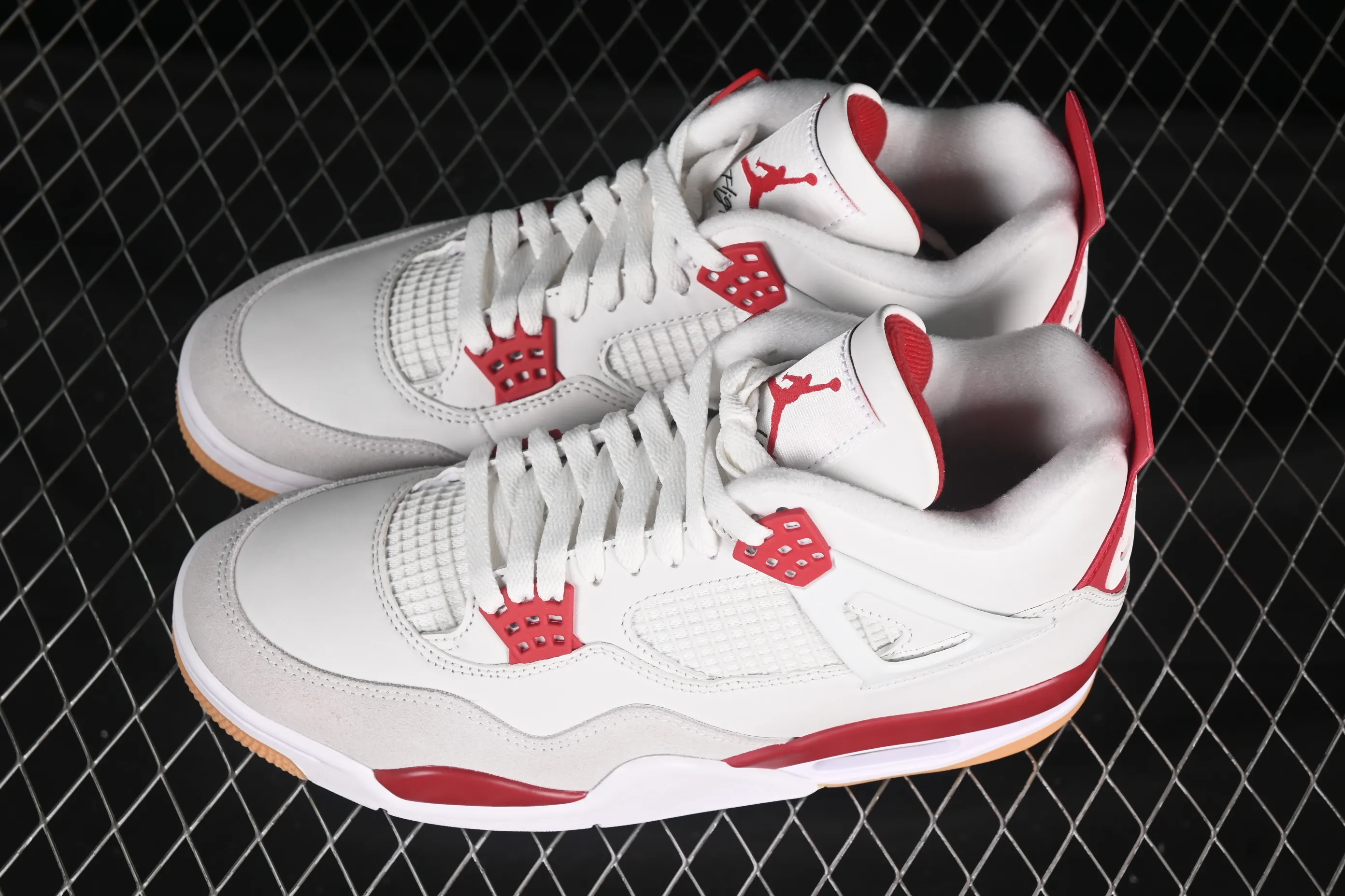 All categories Air Jordan Jordan series basketball shoes Air Jordan 4 GX foreign trade version Nike SB x Air Jordan 4 OG "Varsity Red" AJ4 Joe 4 University Red DR5415-106